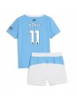 Billige Manchester City Jeremy Doku #11 Hjemmedraktsett Barn 2025-26 Kortermet (+ Korte bukser)